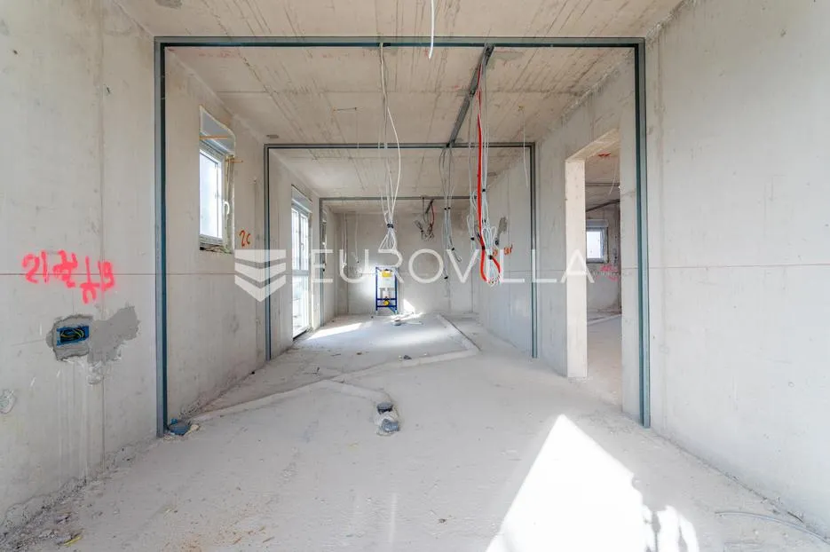 čiovo, okrug gornji, trosoban penthouse s krovnom terasom i pogledom na more - slika 7
