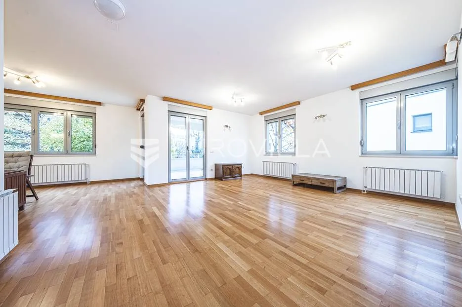 zagreb, jordanovac, prekrasan peterosoban stan 230 m2 s garažom i parkirnim mjestom - slika 5