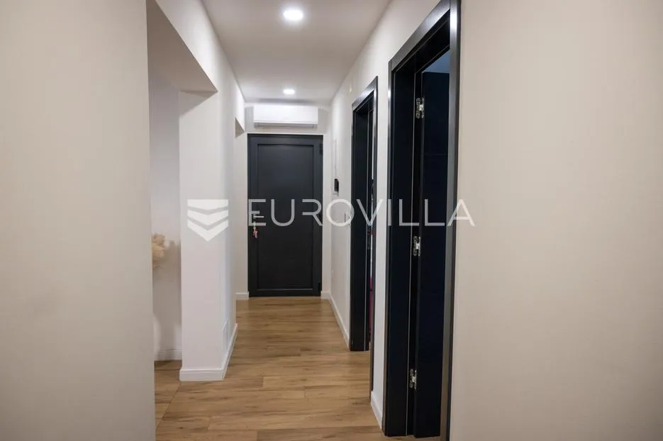 osijek, cvjetno naselje, stan 120 m2, prvi kat s lođom 44 m2 - slika 16