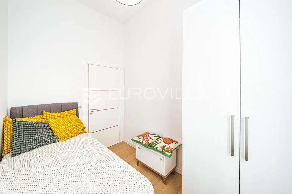 zagreb, donji grad, moderan četverosoban stan 90 m² - slika 7