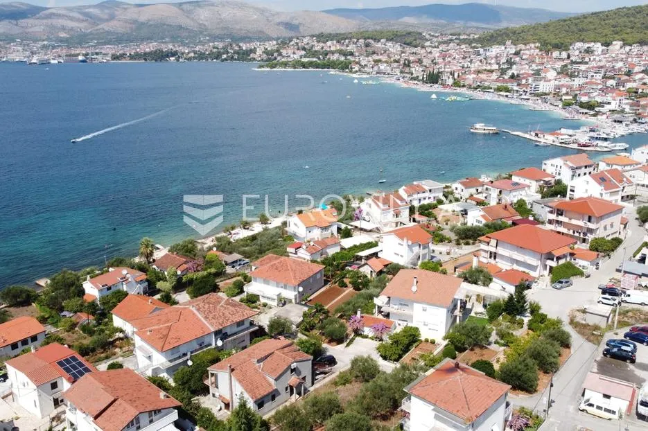 čiovo, trosoban penthouse s krovnom terasom dva garažna i dva vanjska parkirna mjesta - slika 6