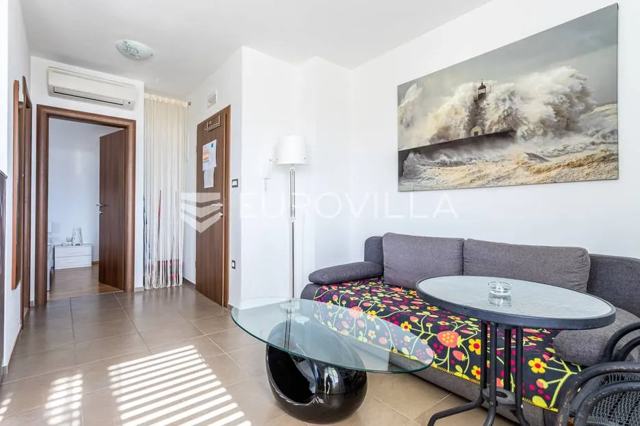 brač, bol, samostojeća apartmanska kuća s pogledom na more - slika 13