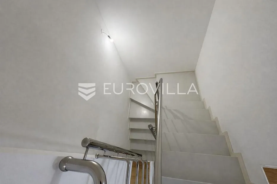 pag, povljana, dvoetažni stan s pogledom na more, 88,55 m² - slika 12