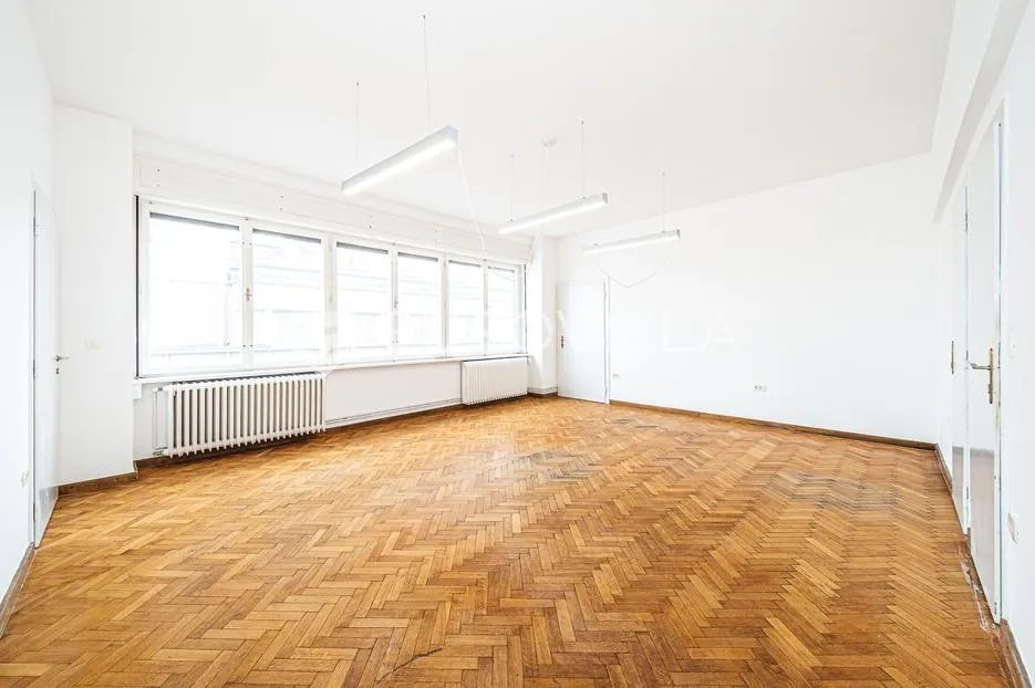 zagreb, trg bana josipa jelačića, vrhunski poslovni prostor 138,80 m² - slika 8