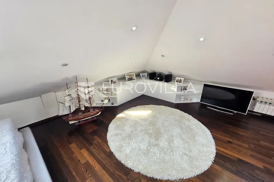 zagreb, maksimir, kvalitetan dvoetažni stan u mirnom okruženju 89 m² - slika 9