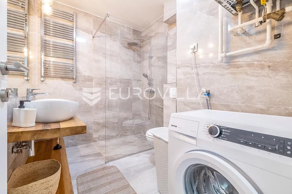 zagreb, črnomerec prekrasan luksuzan trosobni stan 75 m² sa parkirnim mjestom - slika 11