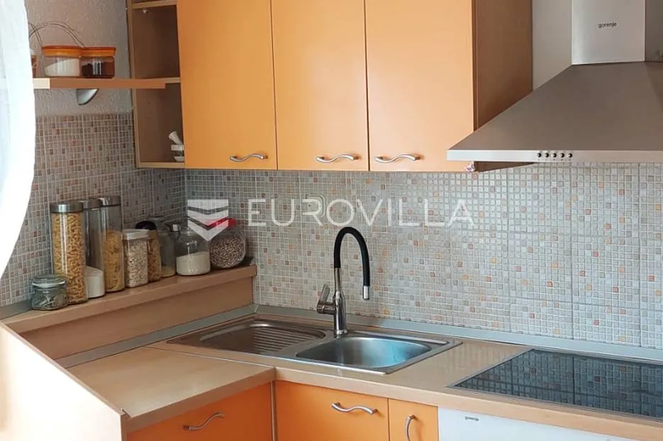 kaštela, tradicionalna kamena kuća, 100 m od mora - slika 23