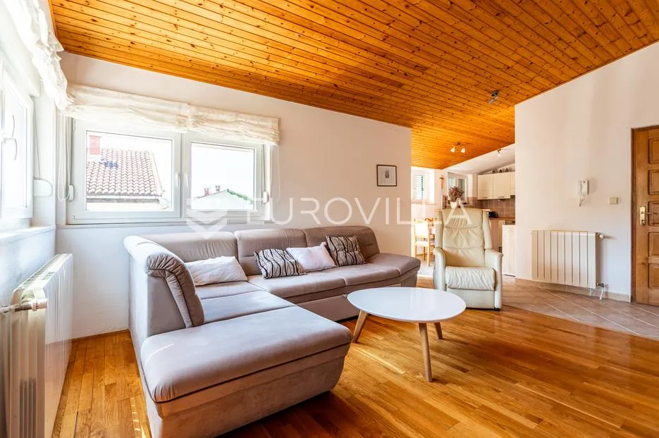 split, kamen, samostojeća kuća ukupne bruto površine 492 m² - slika 9