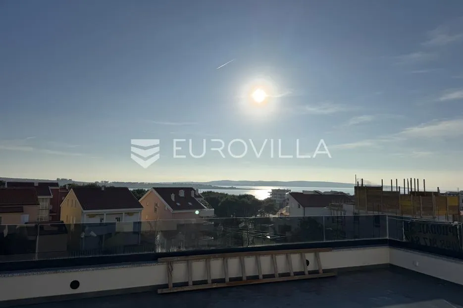 pag, povljana, dvosoban stan s krovnom terasom, useljivo - slika 14