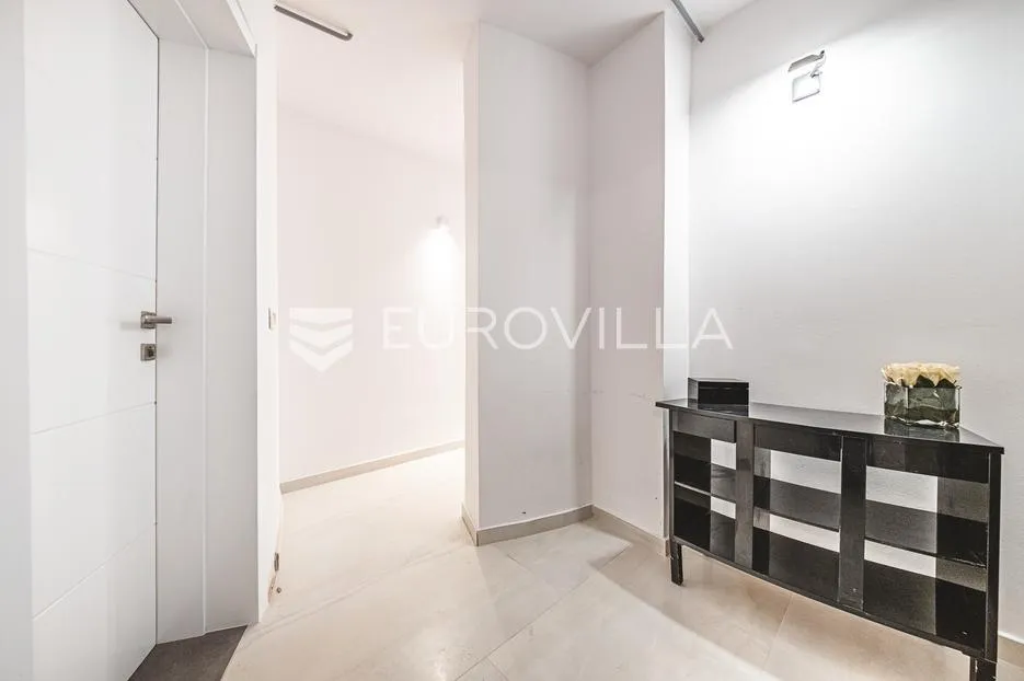 zagreb, trešnjevka, prekrasan poslovni prostor 80 m² - slika 12