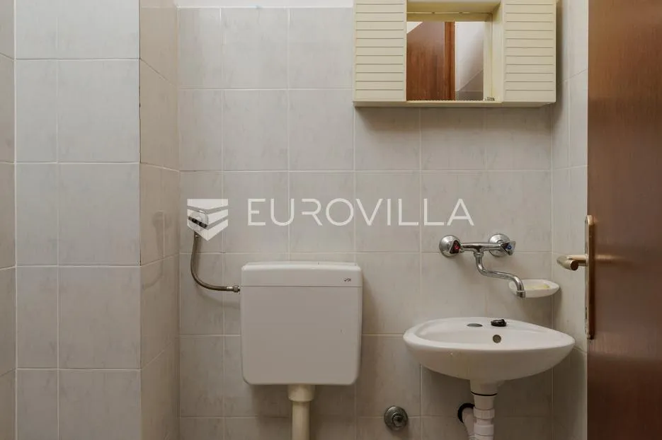 dubrovnik, zvekovica, dvoetažni stan s vrtom na mirnoj lokaciji - slika 19