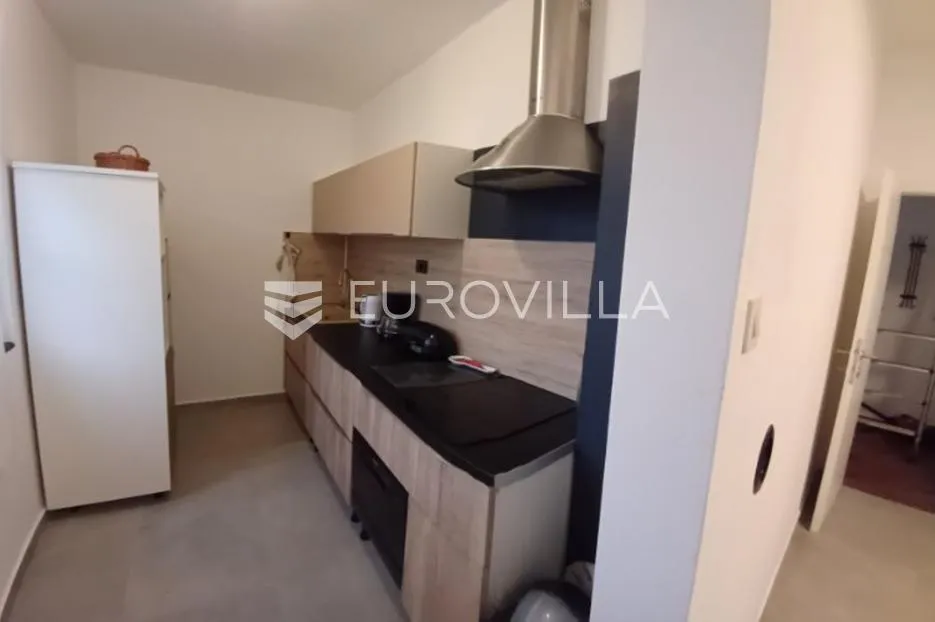 istra, peruški, renovirana kamena kuća 60m2 s bazenom na mirnoj lokaciji - slika 6