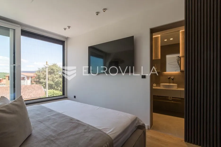 istra, rovinjsko selo, moderna novogradnja 222m2 s bazenom - slika 19