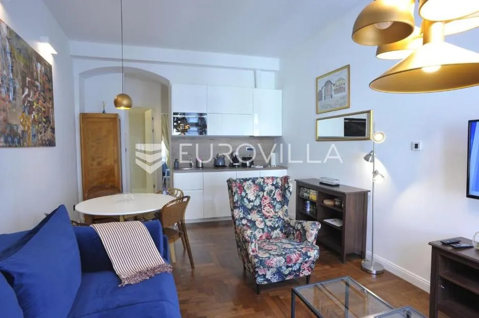 zagreb, centar, komforan četverosoban stan, 75 m² - slika 9