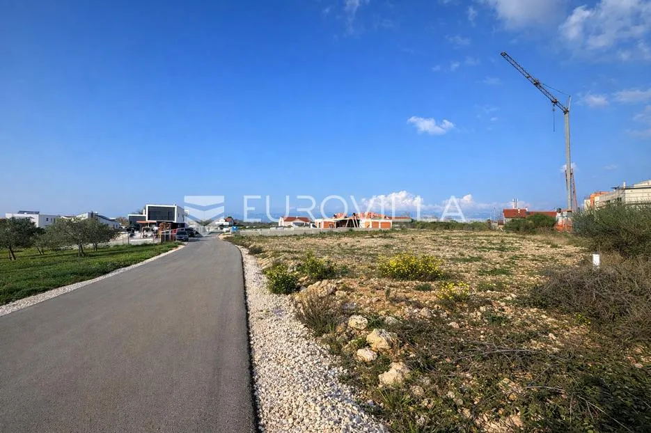 zadar, poljica brig, građevinsko zemljište 1068 m² - slika 3