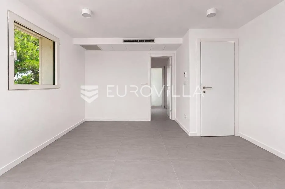opatija privé, ekskluzivan četverosoban stan 139 m², bazen, teretana - slika 19
