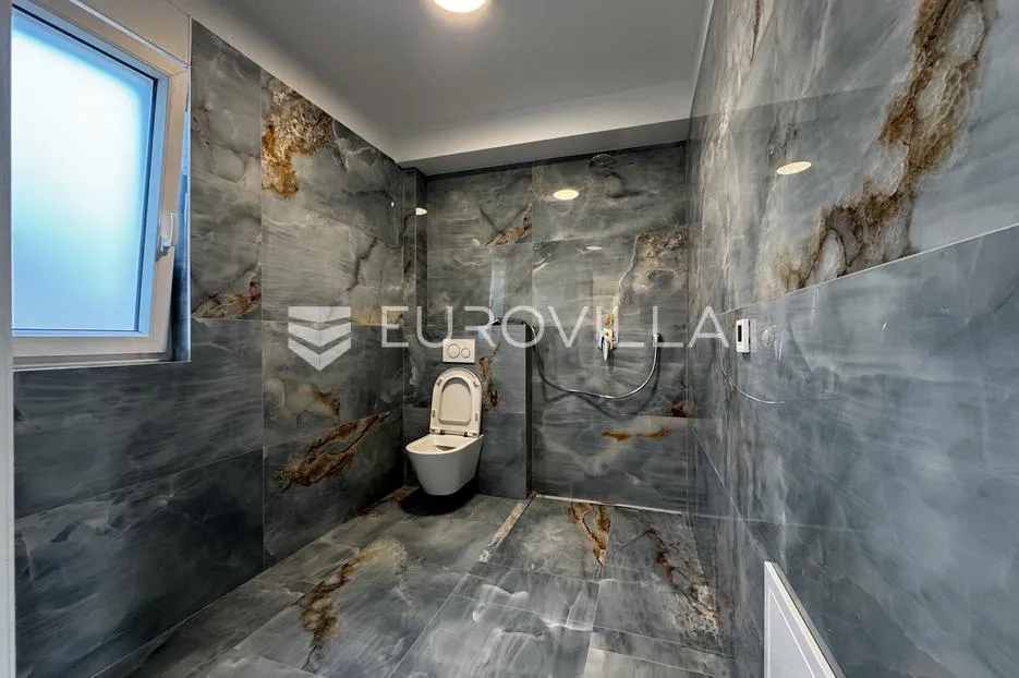 istra, poreč, luksuzna kuća 150m od mora - slika 6
