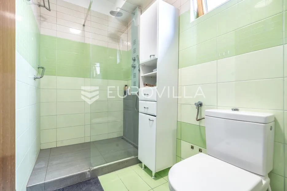 zagreb, vrapče, prekrasna vila s dvorištem nkp 505 m2 - slika 4