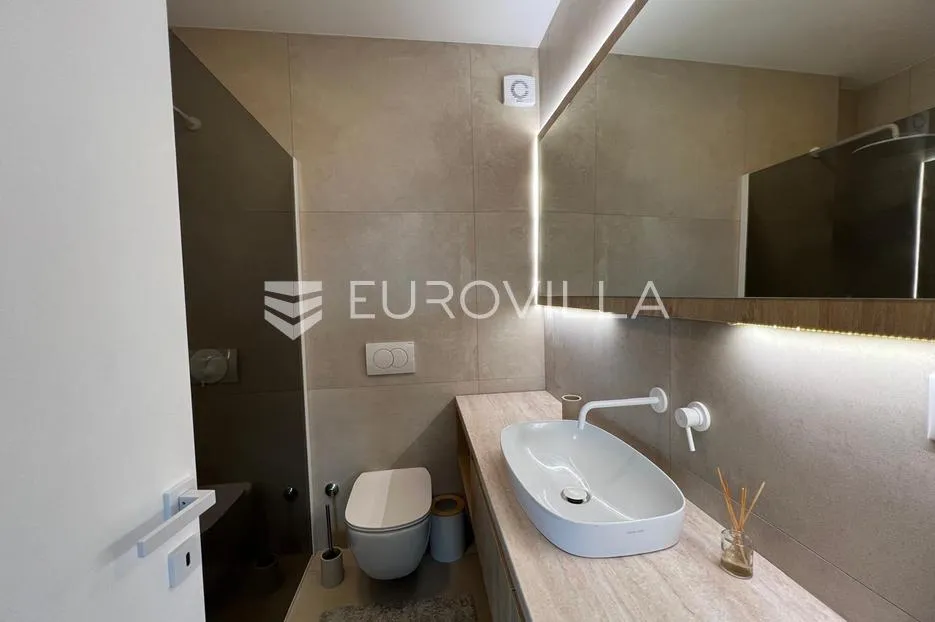 istra, pula, predivan moderan stan u novogradnji 70 m² s dvije spavaće sobe, dugoročni najam - slika 8
