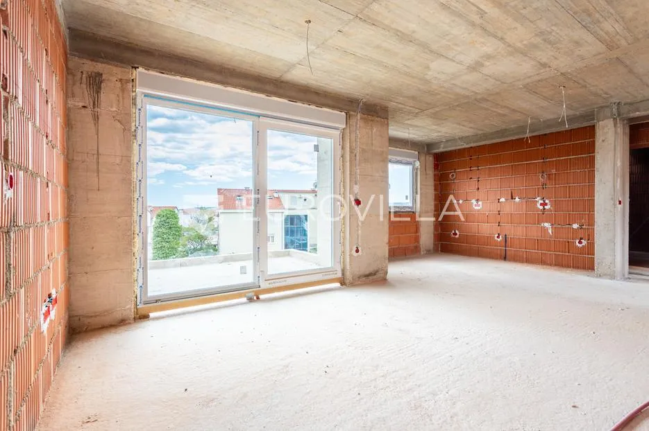 kaštel lukšić, trosoban penthouse s krovnom terasom i dva parkirna mjesta - slika 18