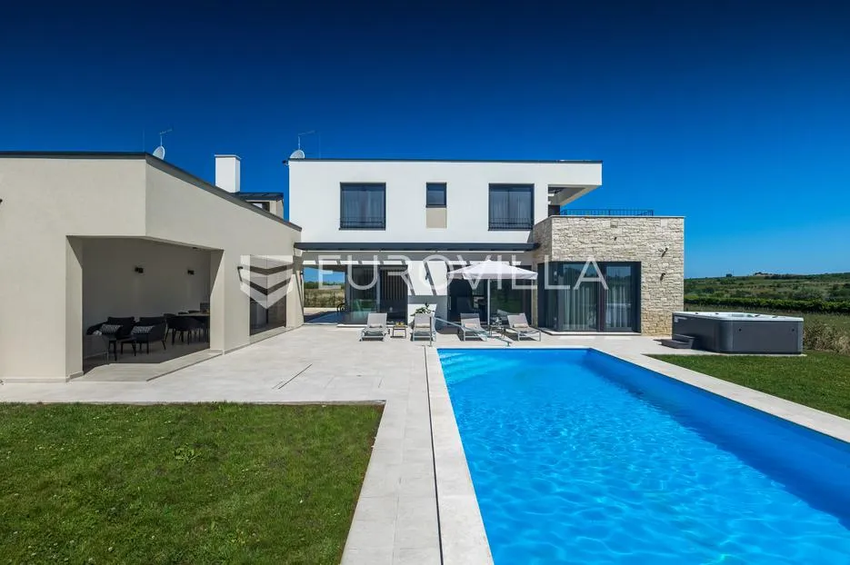 istra, brtonigla, moderna vila s bazenom i jacuzzijem - slika 5