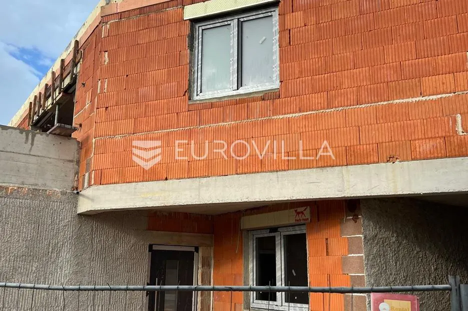 istra, šišan, kuća s bazeom u izgradnji 244 m² - slika 7