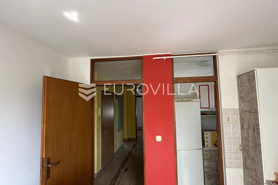 vukovar, mitnica, stan 64,10 m² spremište/podrum 17 m² - slika 11