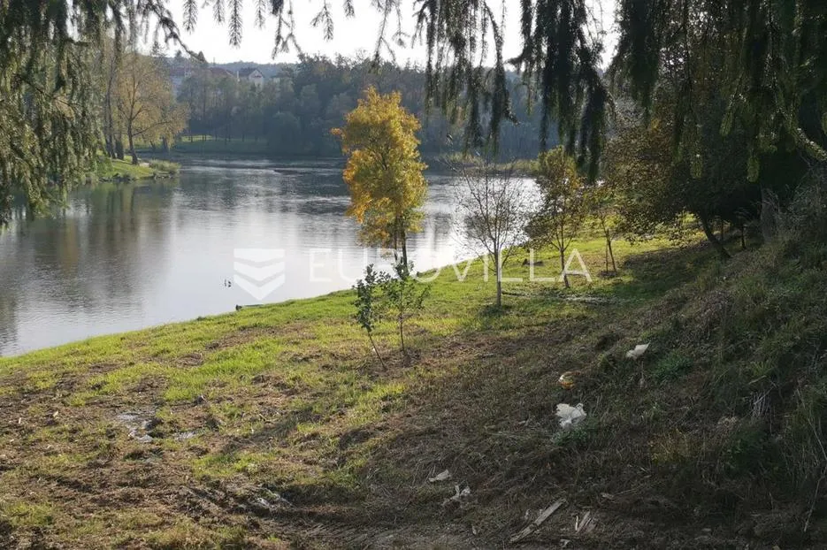 ozalj, građevinsko zemljište 1500 m² uz rijeku kupu, jedinstvena lokacija - slika 2