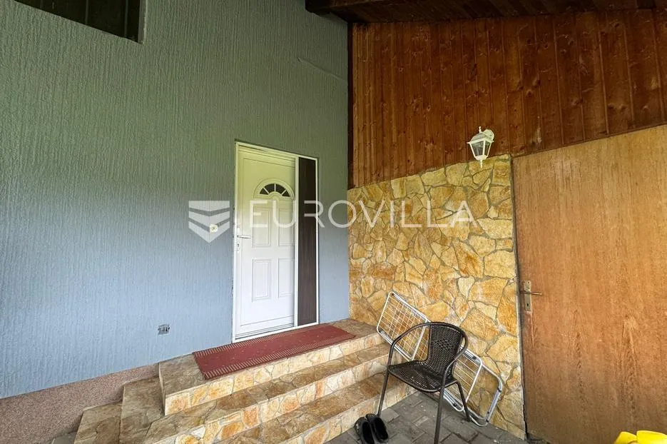 podgorje bračevačko, prekrasna katnica 103 m² - slika 13