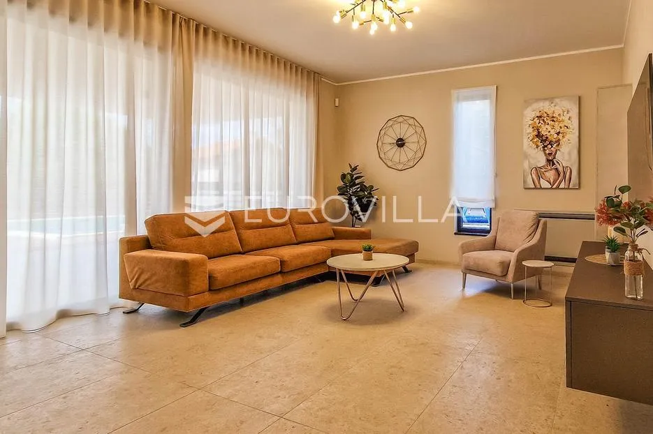 istra, luksuzna villa 276 m² s 4 spavaće sobe, bazenom i pogledom na more - slika 3