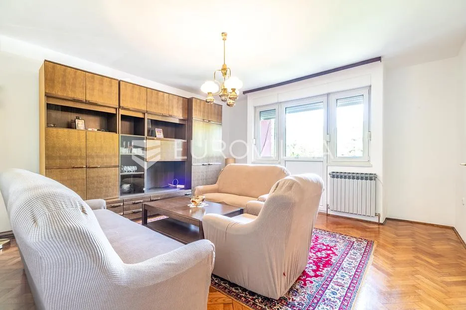 zagreb, jandrićeva, trosoban stan sa 2 balkona, garažom, parking mjestom i vrtom, 80 m² - slika 2