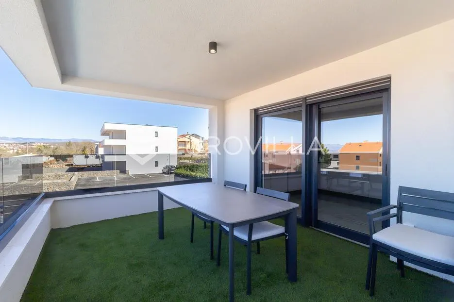 otok krk, malinska, luksuzan novouređen stan 97 m² - slika 13