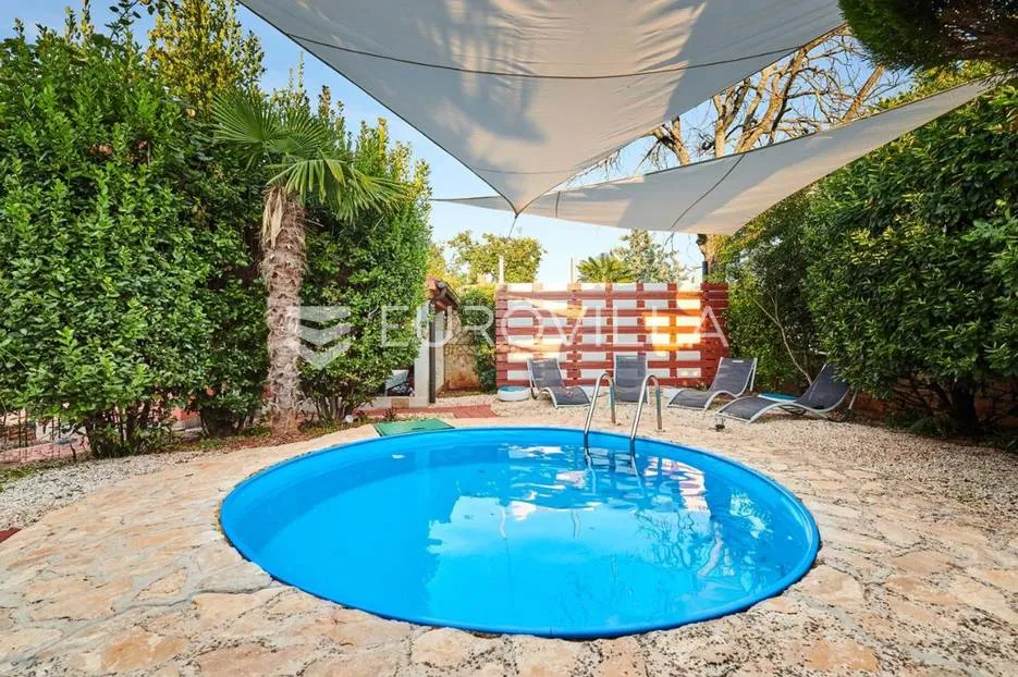 istra, umag, samostojeća kuća s bazenom, 143 m² - slika 17