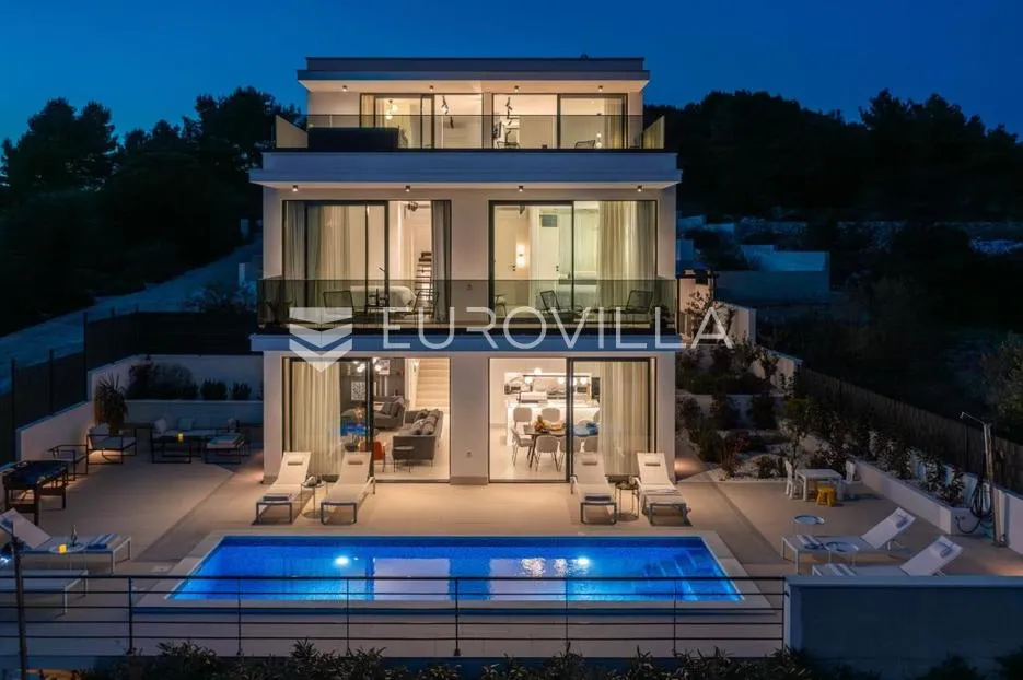 otok čiovo, okrug gornji - moderna vila s bazenom blizu mora - slika 2