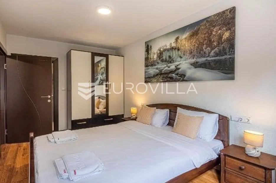 plitvička jezera, rudanovac, kuća 350 m², novouređena s 10 apartmana - slika 8