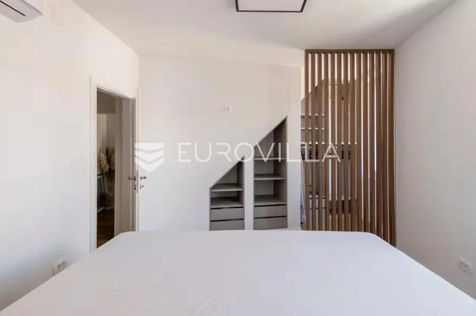 split, centar, dvosoban stan studio apartman - slika 7