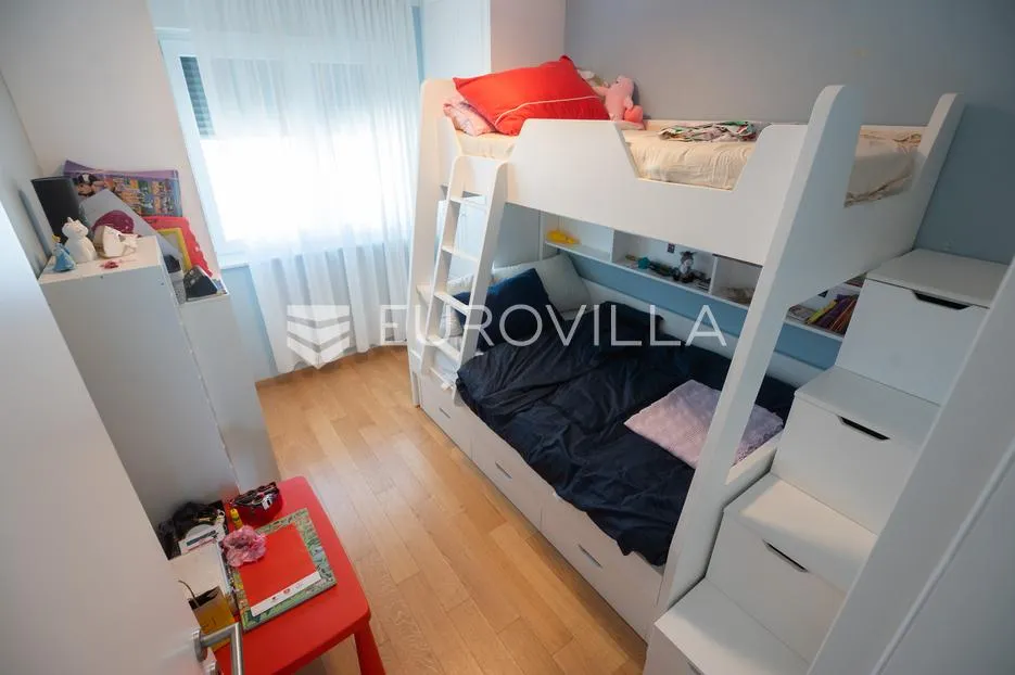 zadar, borik, luksuzan penthouse površine 137,26 m² s terasama na top lokaciji - slika 27