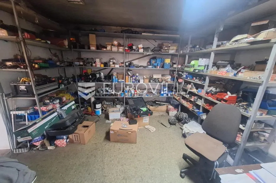 karlovac, turanj, proizvodna hala, skladište 500 m², odlična lokacija - slika 8