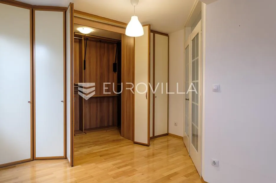 zagreb, trešnjevka, vmd, luksuzan troetažan stan s terasom, otvoreni pogled - slika 23