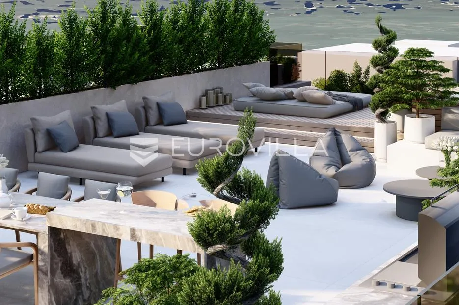 čiovo, okrug gornji, dvosoban penthouse s krovnom terasom i dva parkirna mjesta - slika 16