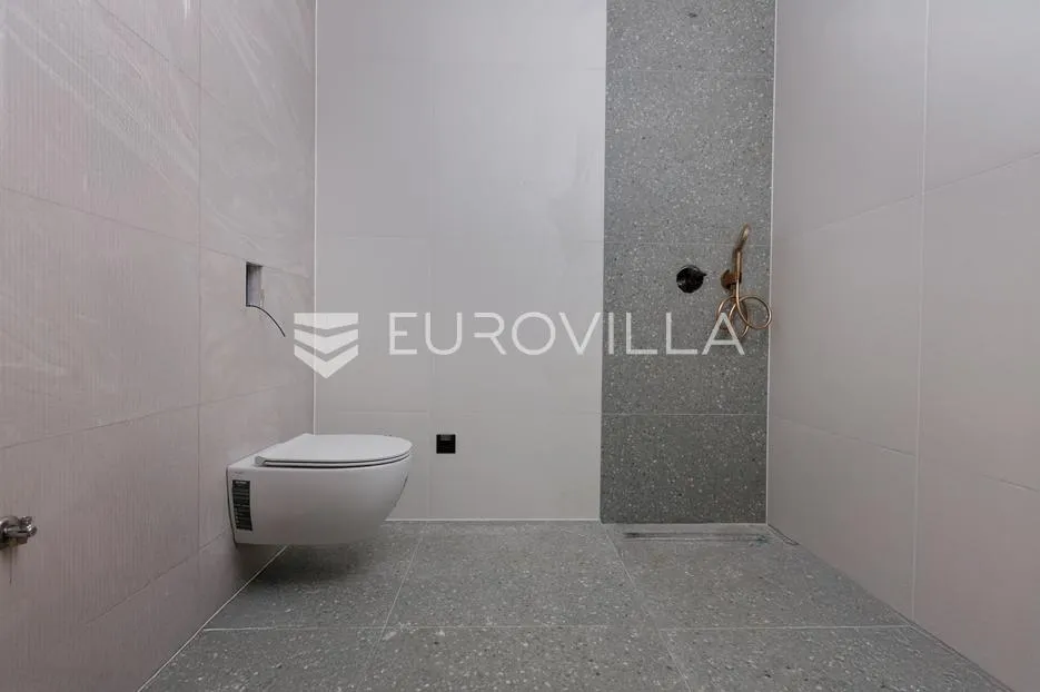 rijeka, bivio, luksuzan četverosoban stan 144 m², ekskluzivna lokacija - slika 18