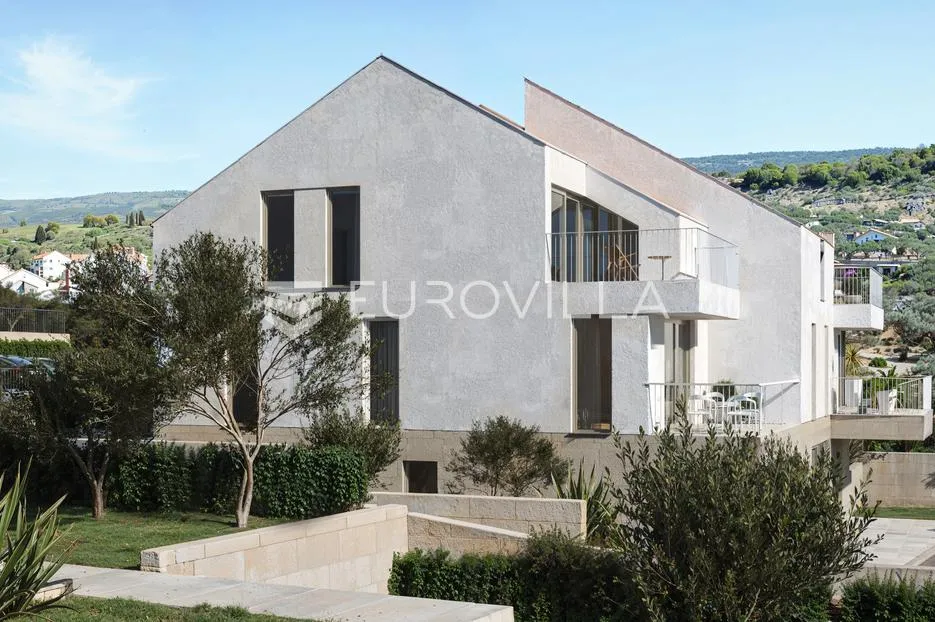 brač, supetar, dvosoban stan na prvom katu s pogledom na more - slika 11