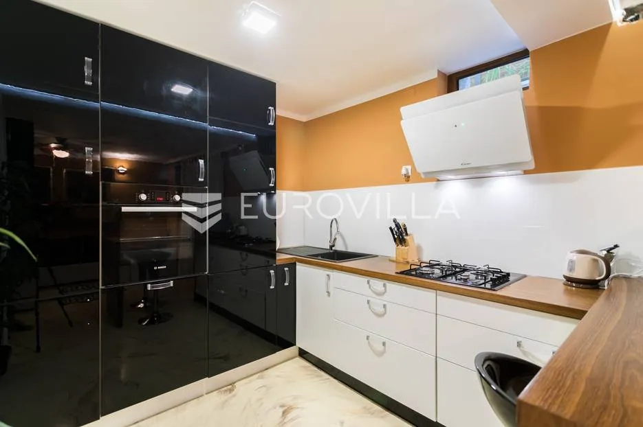 zagreb, petrova, prekrasna garsonijera 30 m² - slika 4