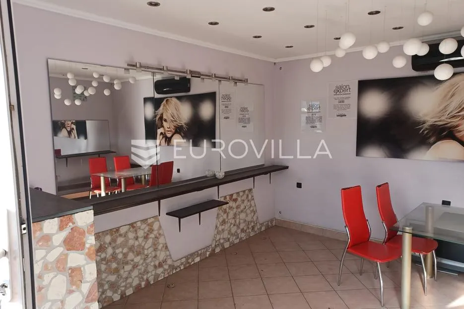 novi vinodolski, kuća, peterosoban stan 139 m² sa poslovnim prostorom 25 m², garaža, 300 m od mora - slika 7