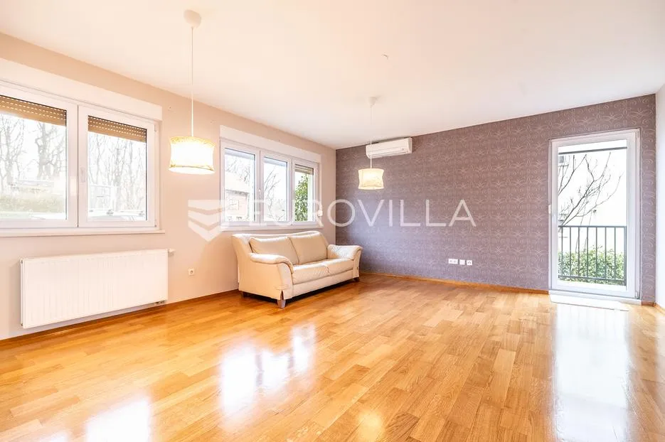 zagreb, gornji bukovac, peterosoban stan s vrtom i saunom 173 m² - slika 2