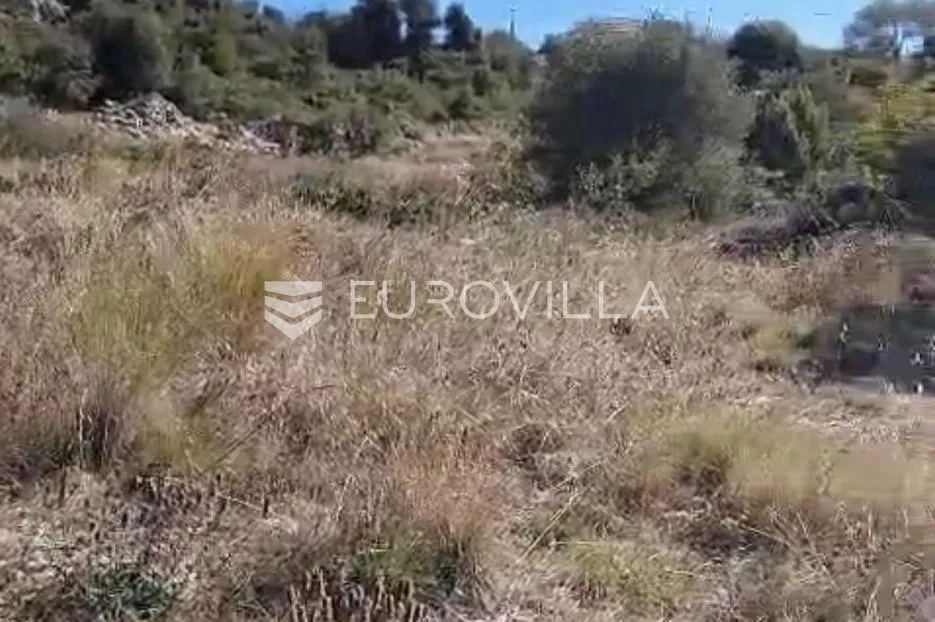 marina, sevid, poljoprivredno zemljište površine 749 m² - slika 1
