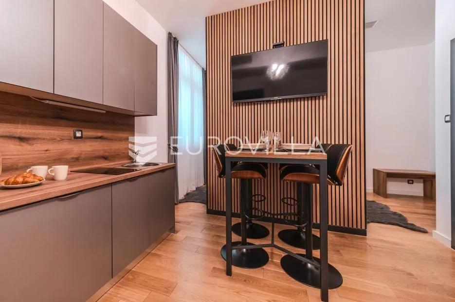 zagreb, ulica kralja držislava, luksuzan višesoban stan s pet apartmana 195,06 m², strogi centar - slika 9