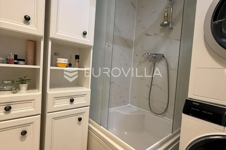 zadar, borik dizajnerski moderno uređen trosoban stan na prvom katu 96 m² - slika 15