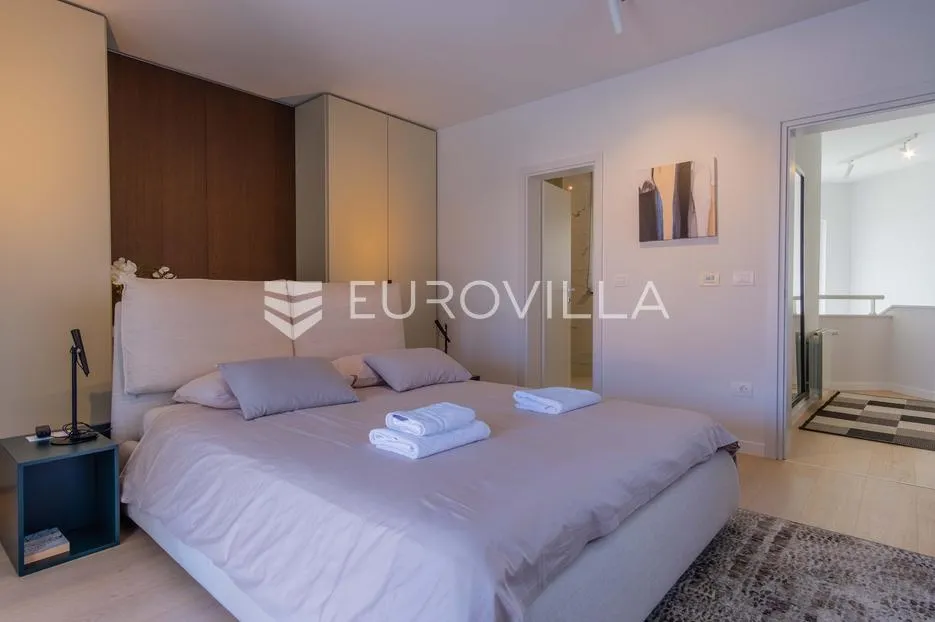 istra, funtana, moderna vila 179 m² s bazenom i privatnim parkingom - slika 16