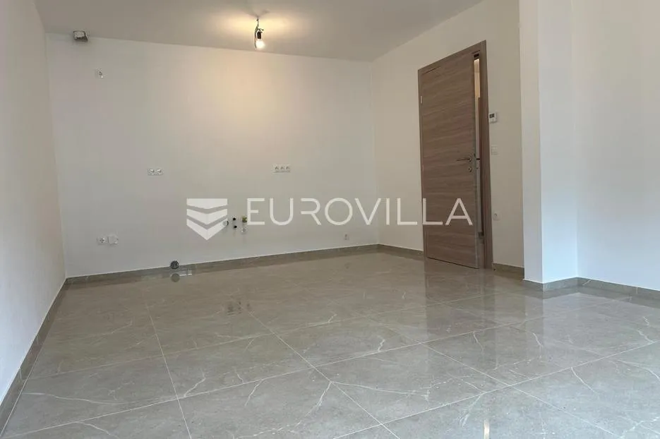 požega, sv.roka, trosoban stan 65 m² - slika 4